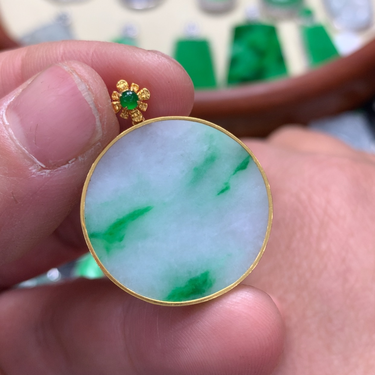 【闪购商品】翡翠颈饰18K金镶嵌无事牌