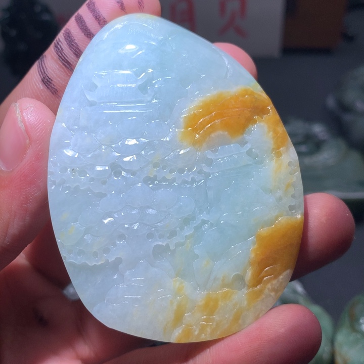 翡翠未镶嵌颈饰保真天然a货翡翠