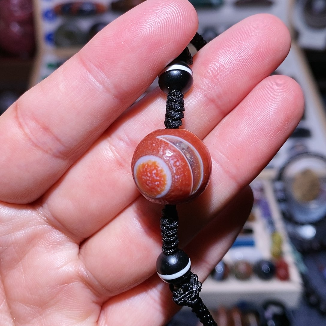 玛瑙吊坠未镶嵌…..