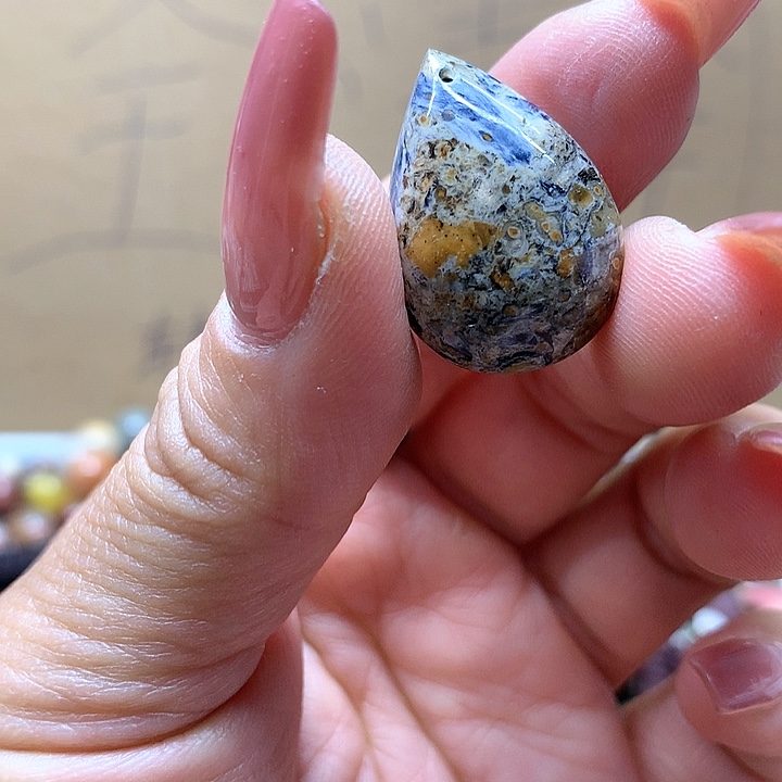 水晶水晶吊坠未镶嵌