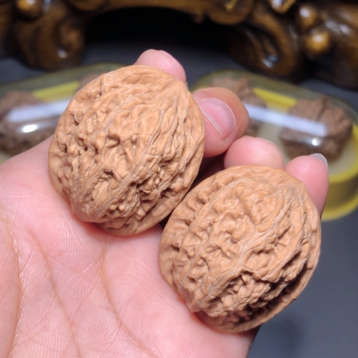文玩核桃把件32鸭蛋虎头