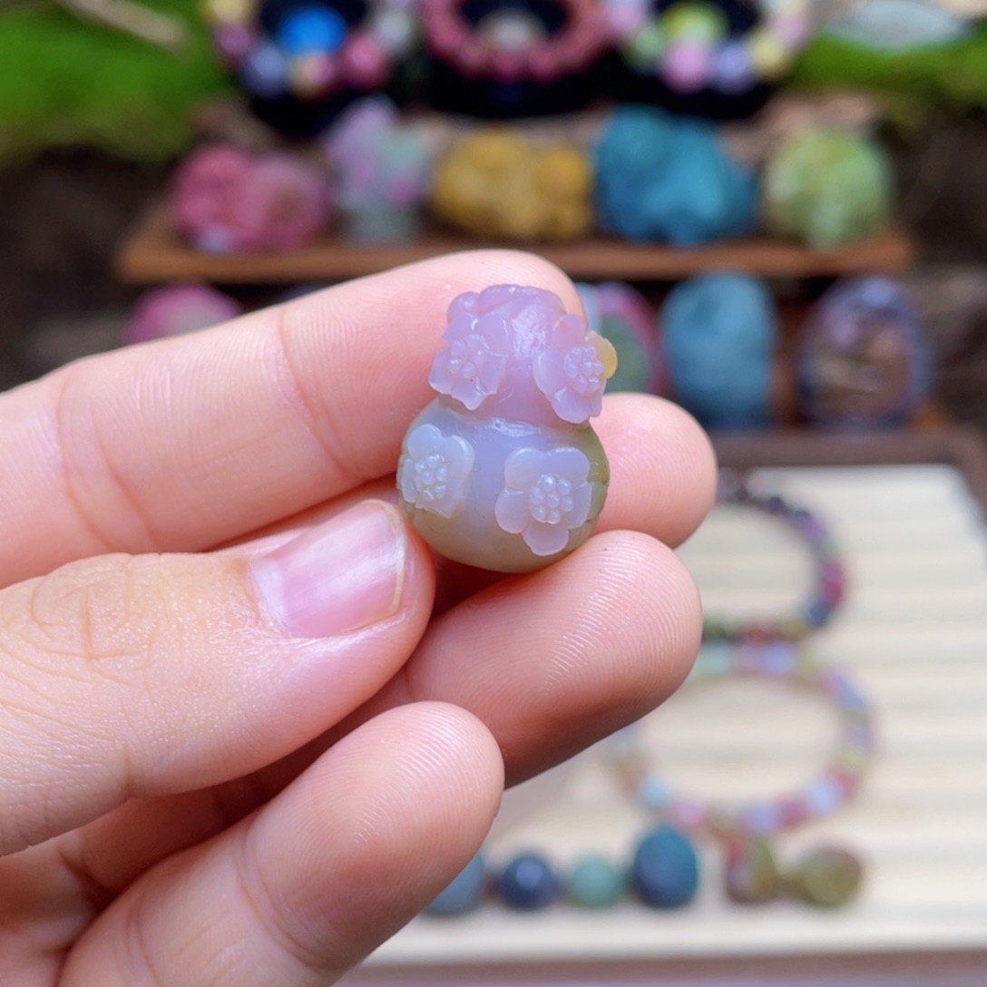 玛瑙/玉髓未镶嵌珠宝半成品盐源玛瑙西瓜葫芦