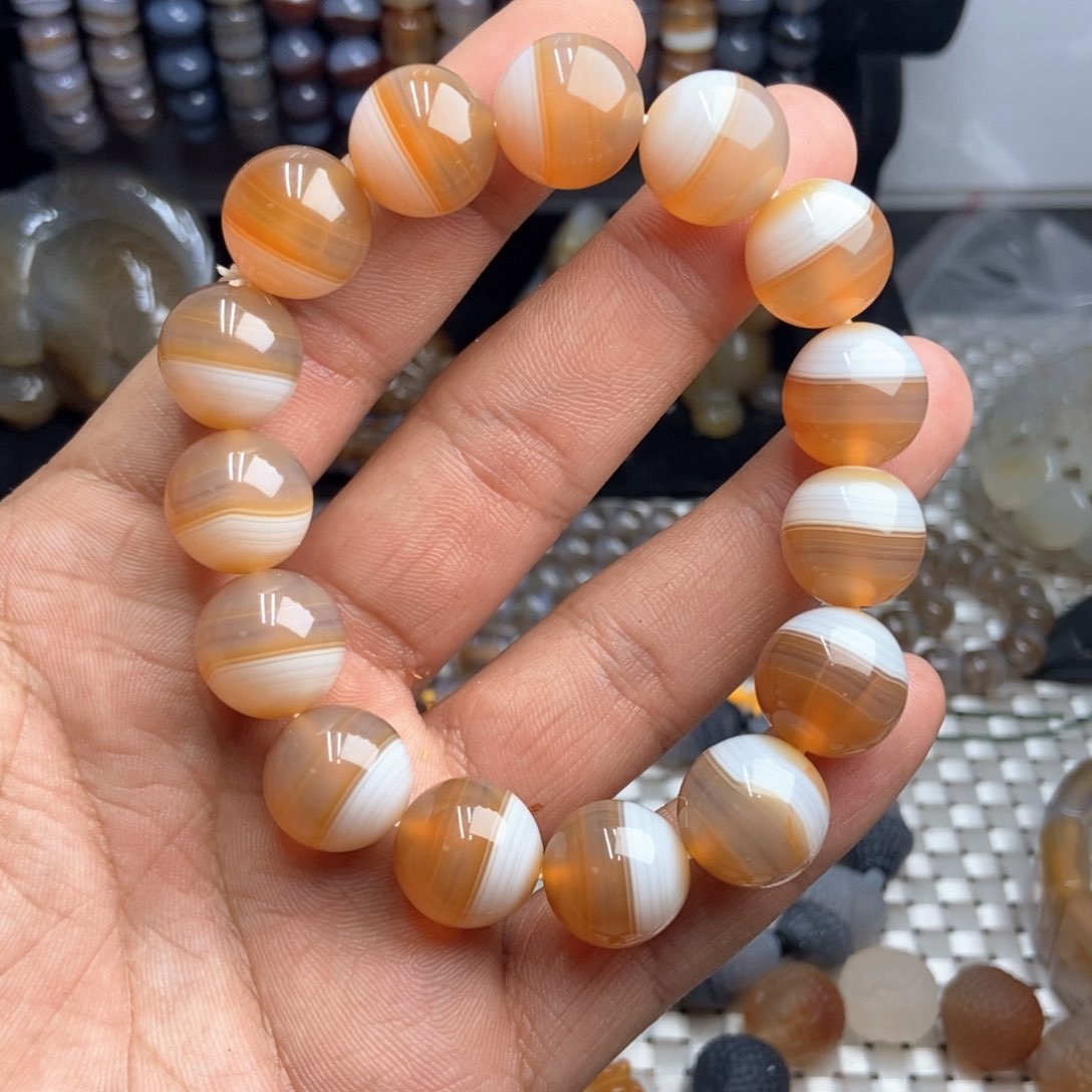 玛瑙/玉髓手串未镶嵌