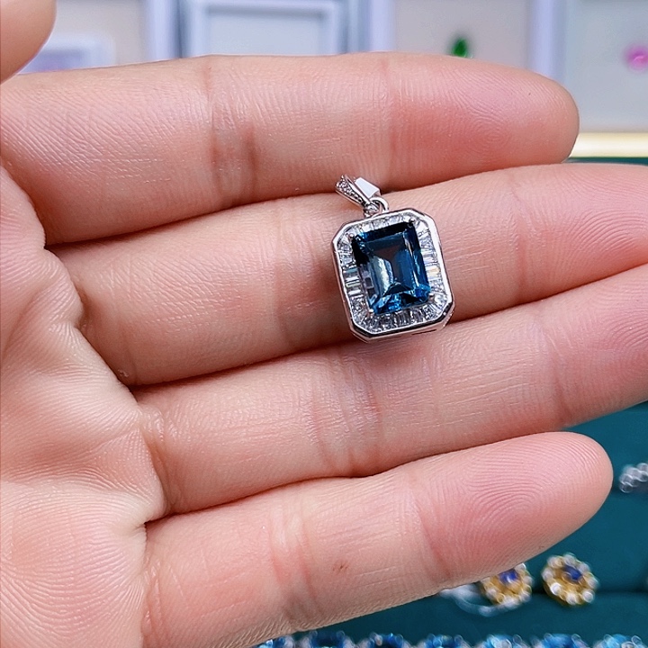 托帕石颈饰银S925镶嵌