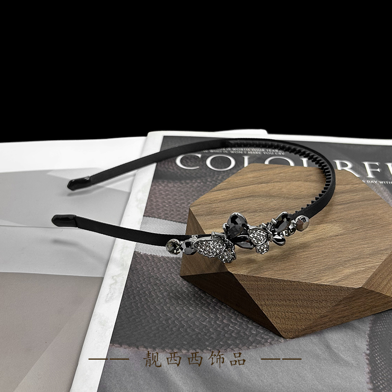 【LXX靓西西】456 侧边双蝴蝶优雅轻奢感带软齿防滑细发箍