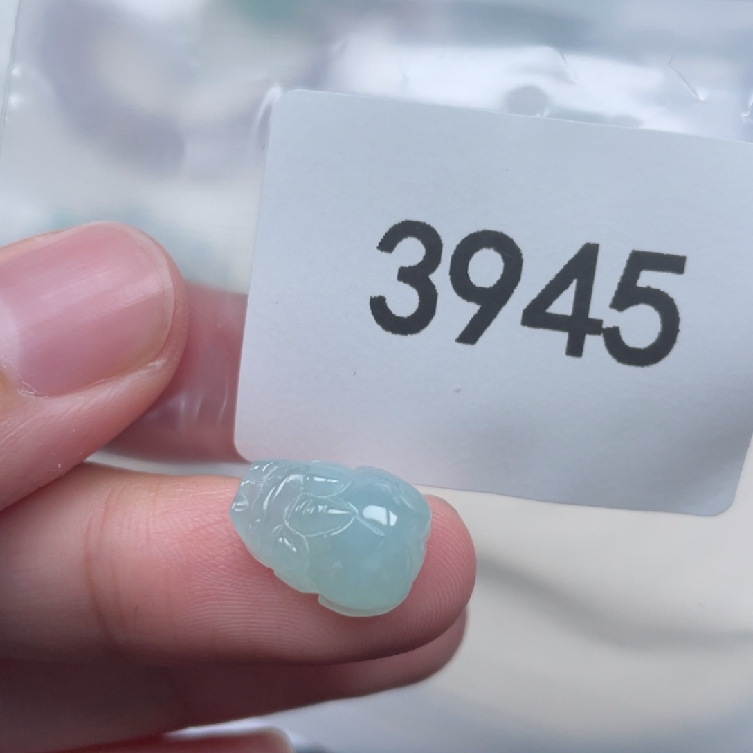 翡翠未镶嵌颈饰天然A货缅甸翡翠