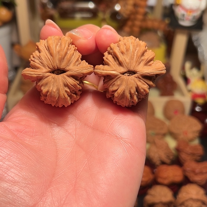 桃核把件杜**二精品核桃