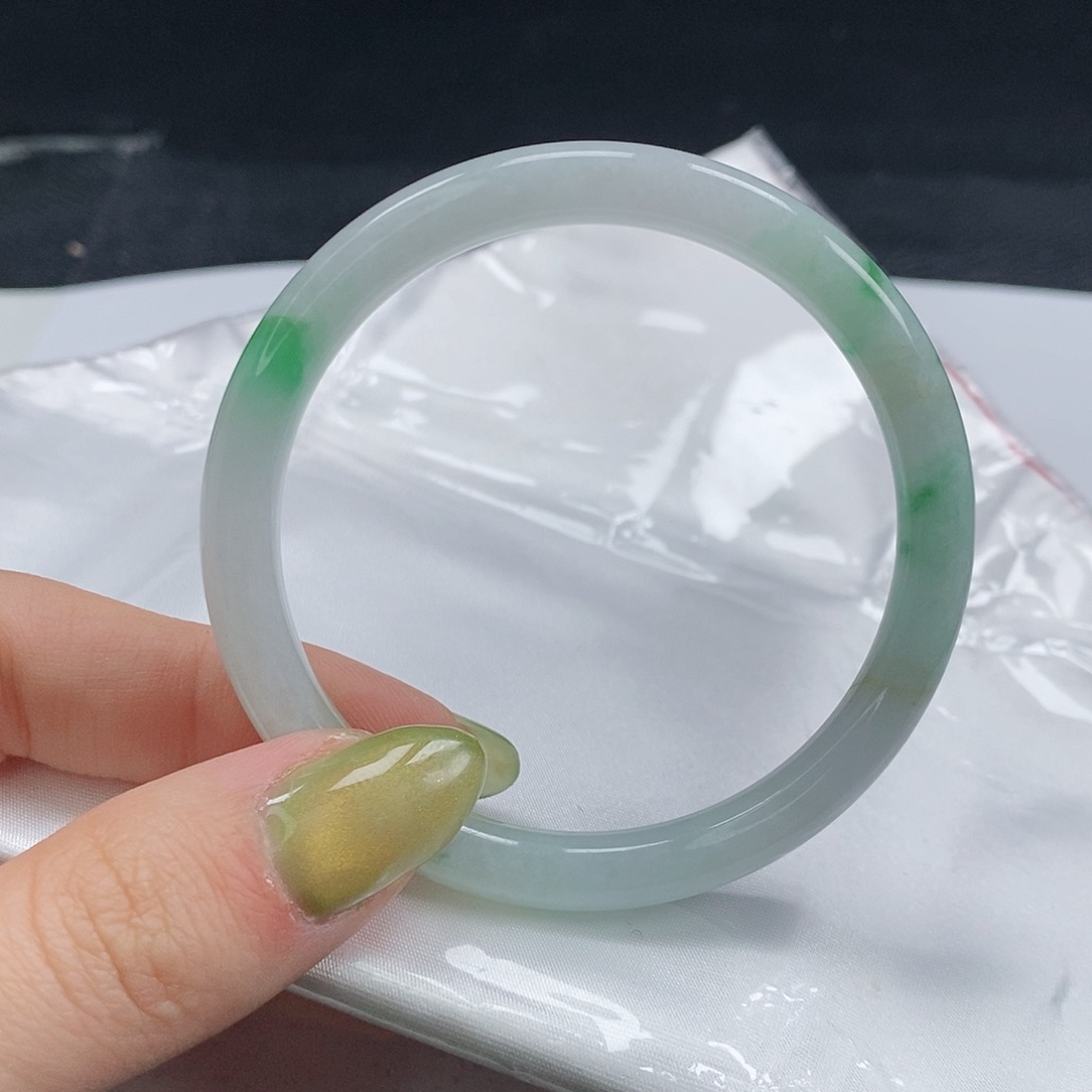 【闪购商品】翡翠手镯（圆镯）未镶嵌281号