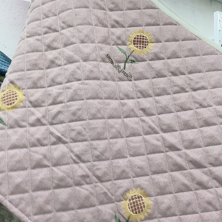 毛绒啦咯啦咯啦咯啦咯啦