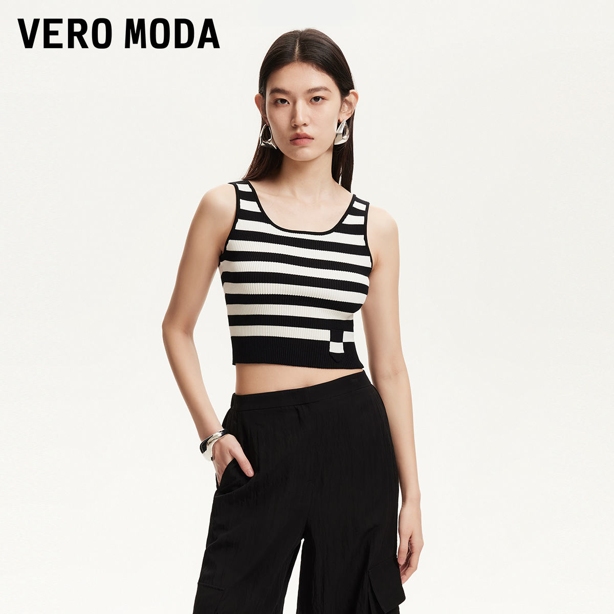 Vero Moda针织背心2025新款短款修身套头条纹温柔运动度假风洋气