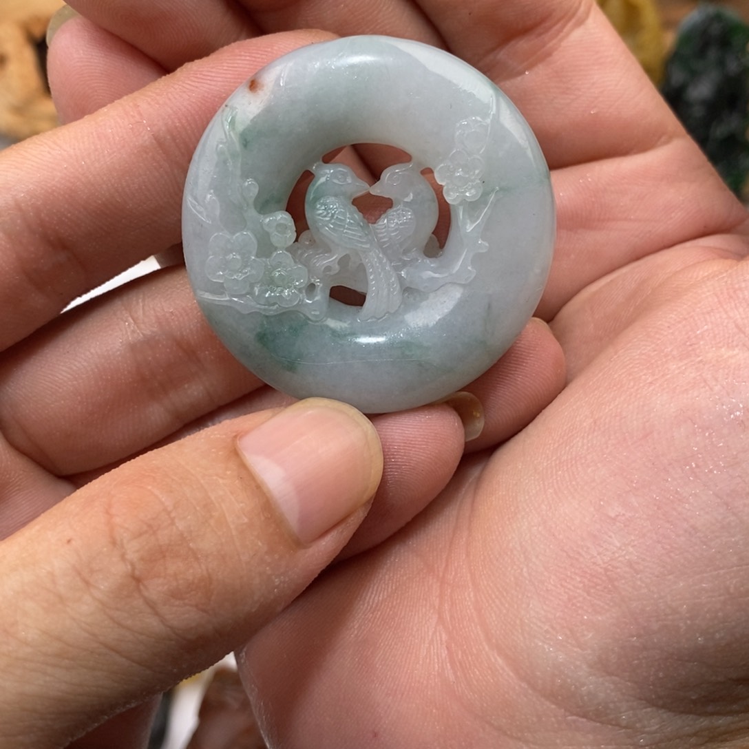 定制翡翠未镶嵌翡翠