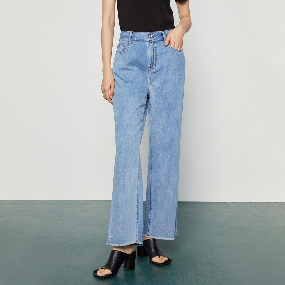 【籽言专属】高腰显瘦水牛仔裤女秋季时尚毛边直筒裤百搭宽松长裤