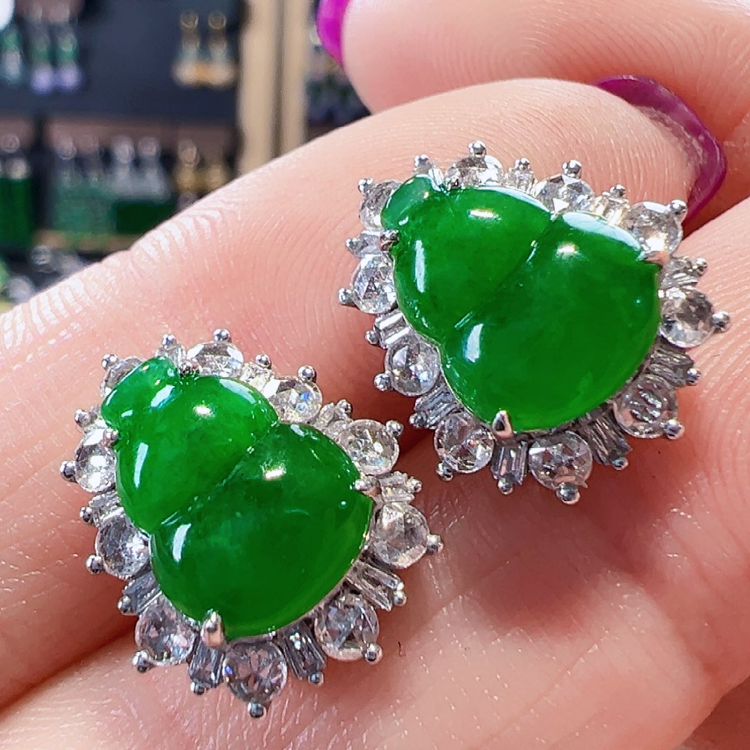 翡翠耳饰18K金镶嵌签收后24小时鉴赏期