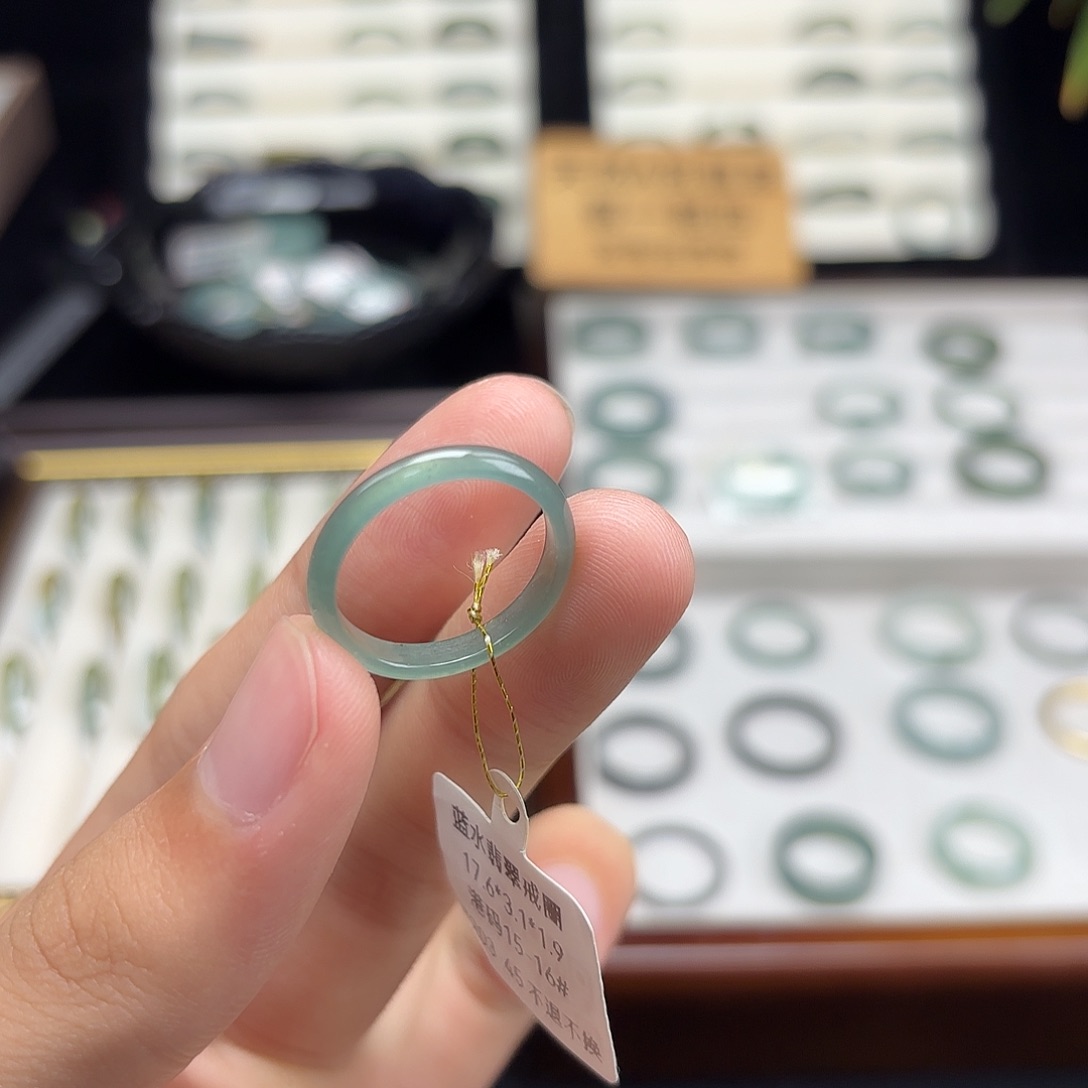 未镶嵌戒指翡翠18港15