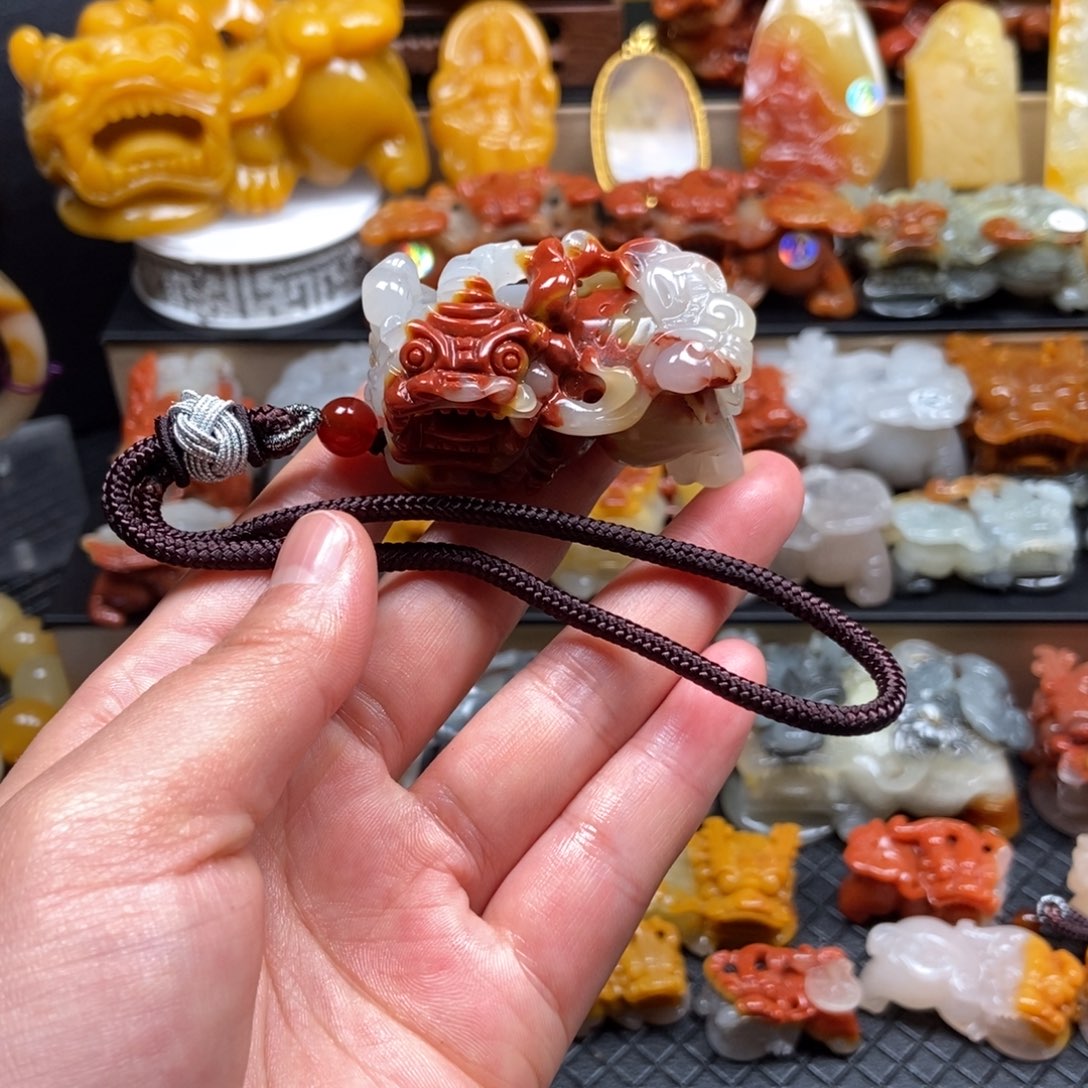 石英质玉（黄龙玉）挂件未镶嵌