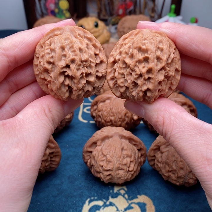 文玩核桃把件苹果园39