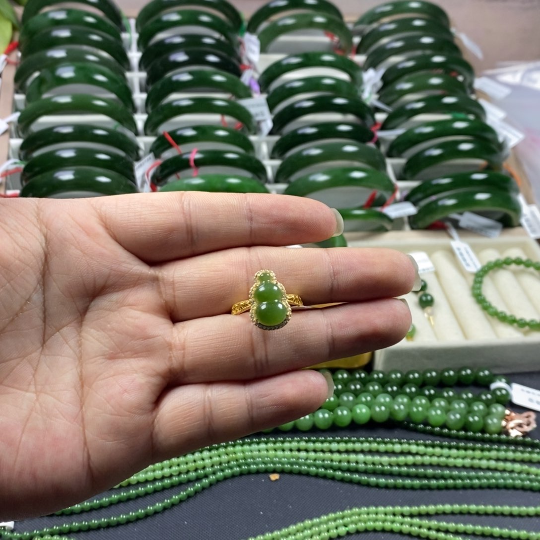 和田玉（碧玉）戒指银S925镶嵌ᝰ****.