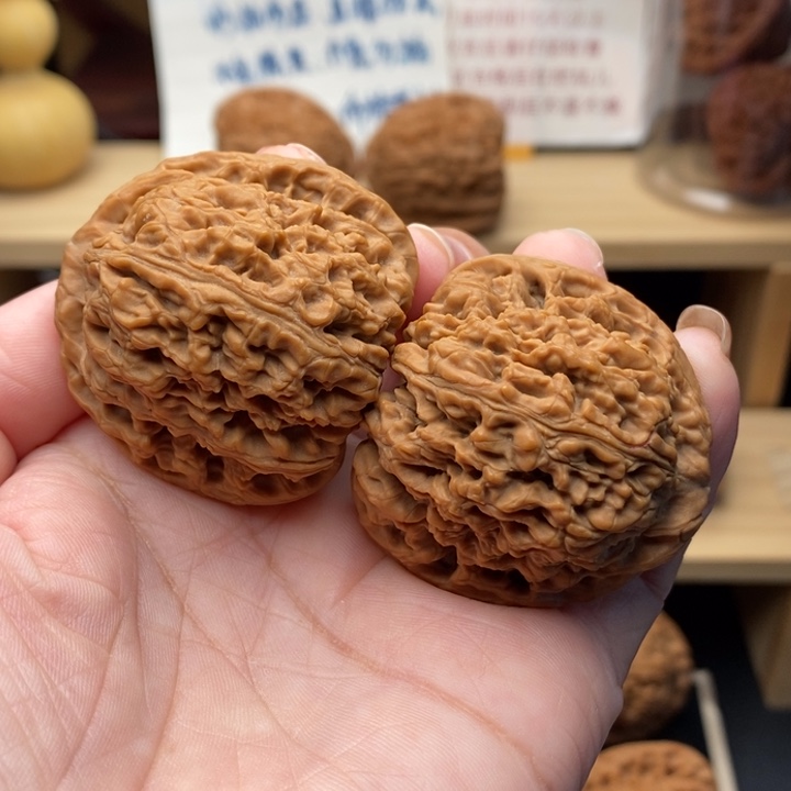 吊坠文玩核桃三角团子41尺1116