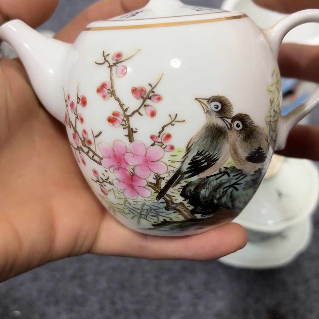 非古董现代工艺品