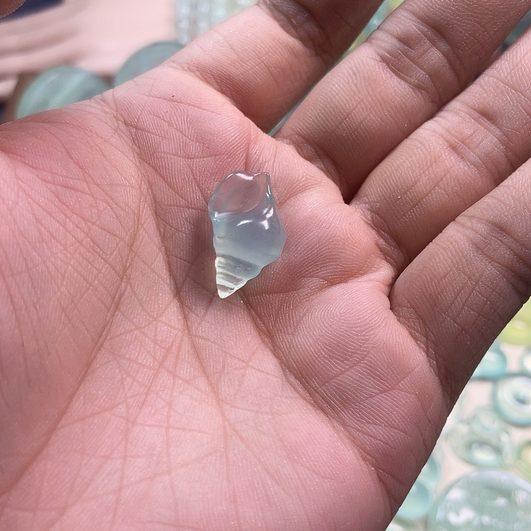 白***黑蛇纹石玉合金颈饰