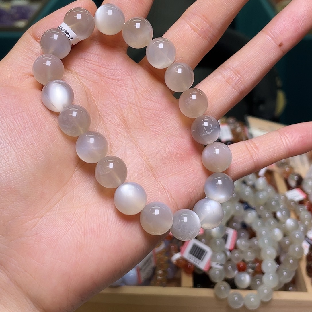 蔚***天月光石手链未镶嵌490