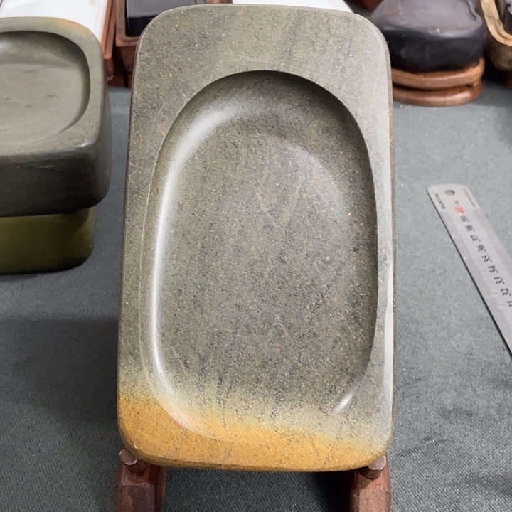 广东肇庆原石端砚