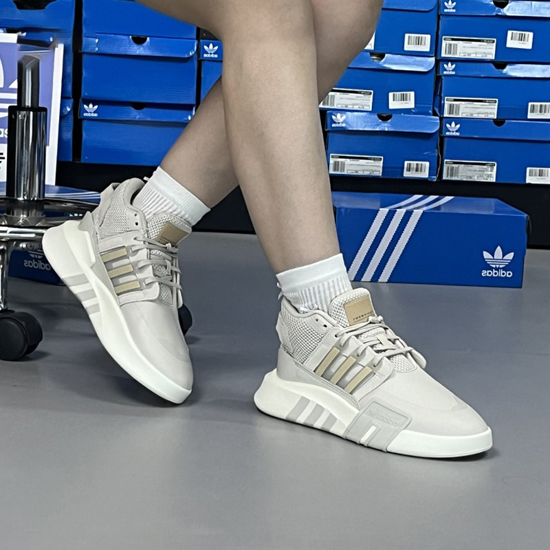 正品adidas阿迪达斯三叶草男女秋冬皮面舒适百搭运动休闲鞋ID4070