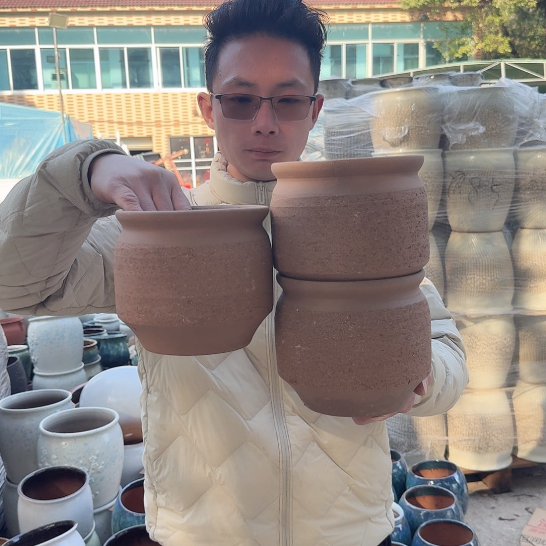 紫砂花盆口15高14（三个直筒拉毛