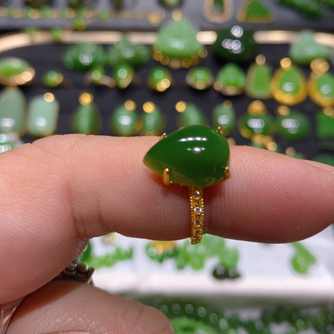 和田玉（碧玉）颈饰银S925镶嵌逍**活