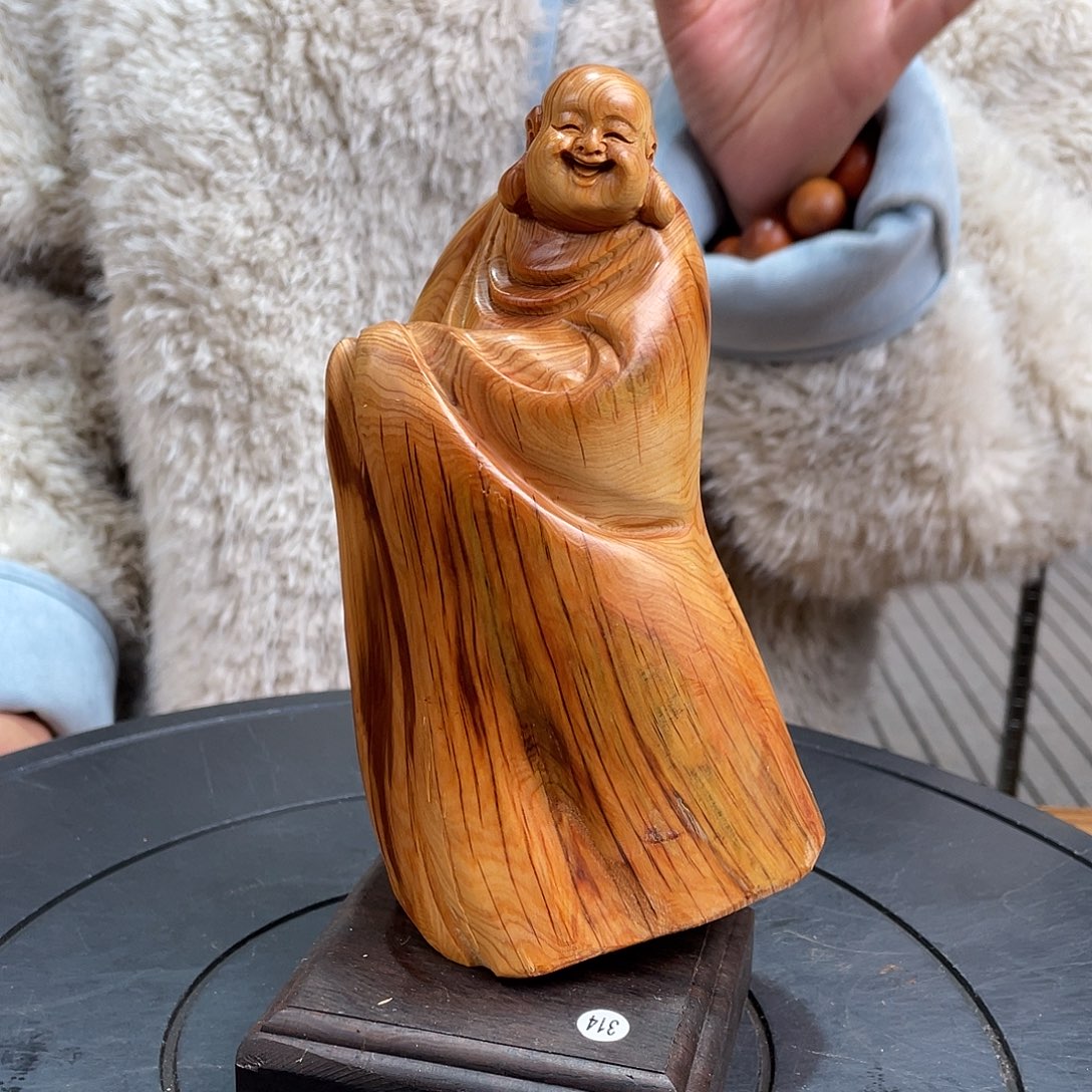 柏木（崖柏）随型艺术根雕