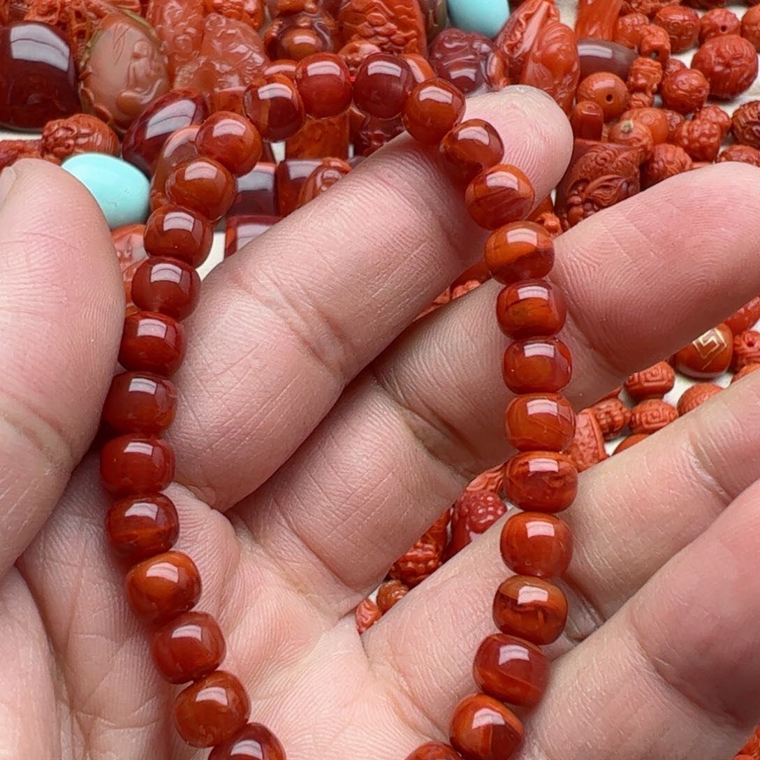 南红玛瑙配饰未镶嵌