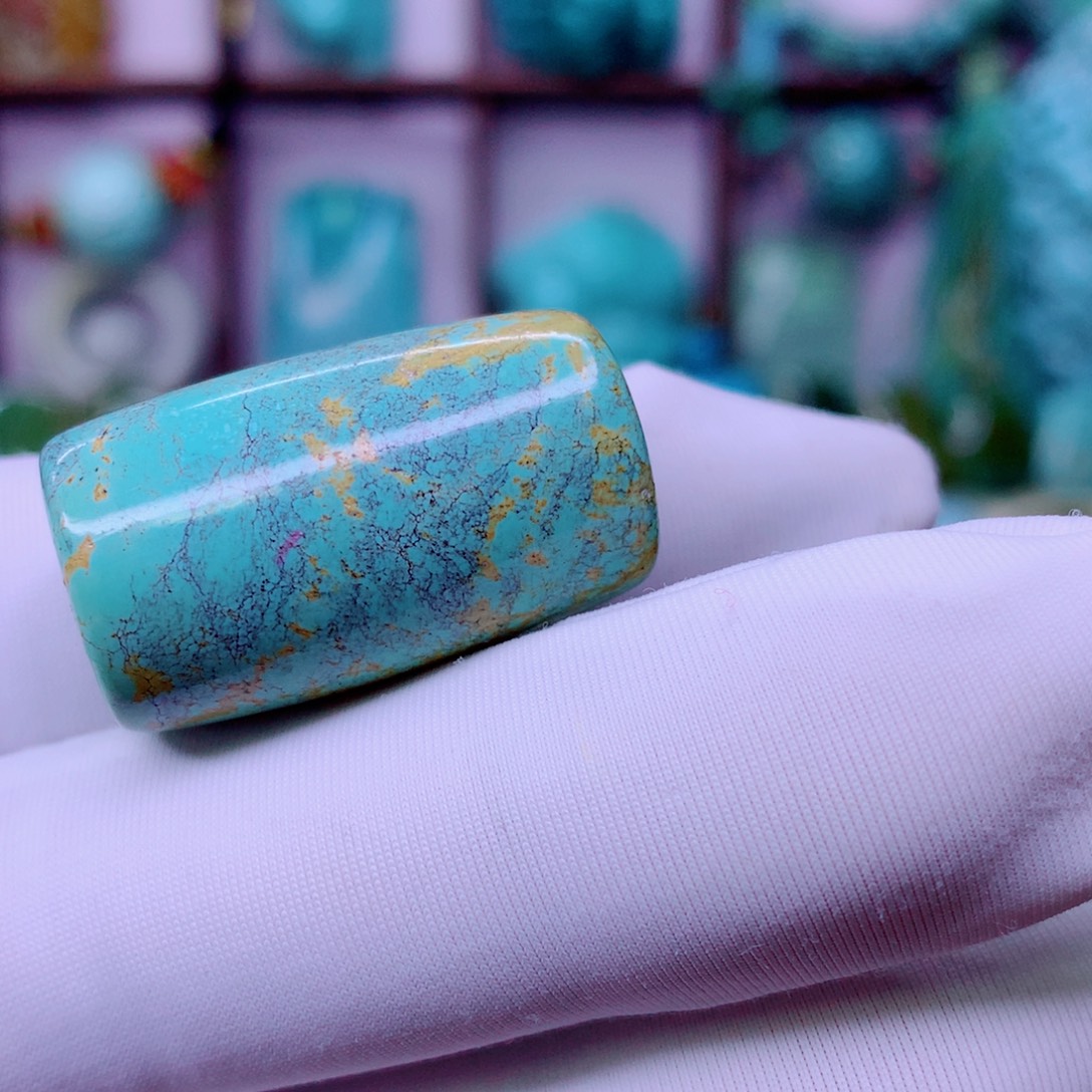 绿松石未镶嵌原矿绿松石