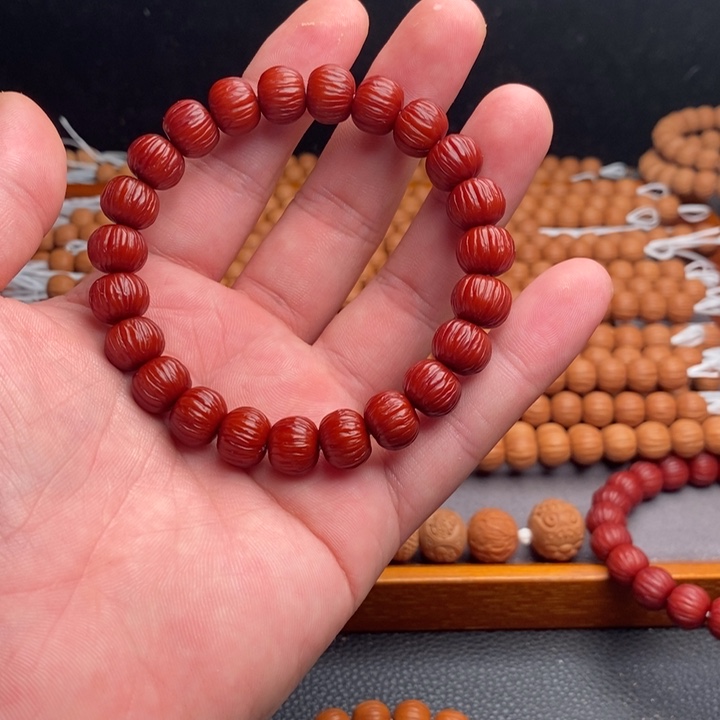 吊坠猴头核桃➕蜡玉华911