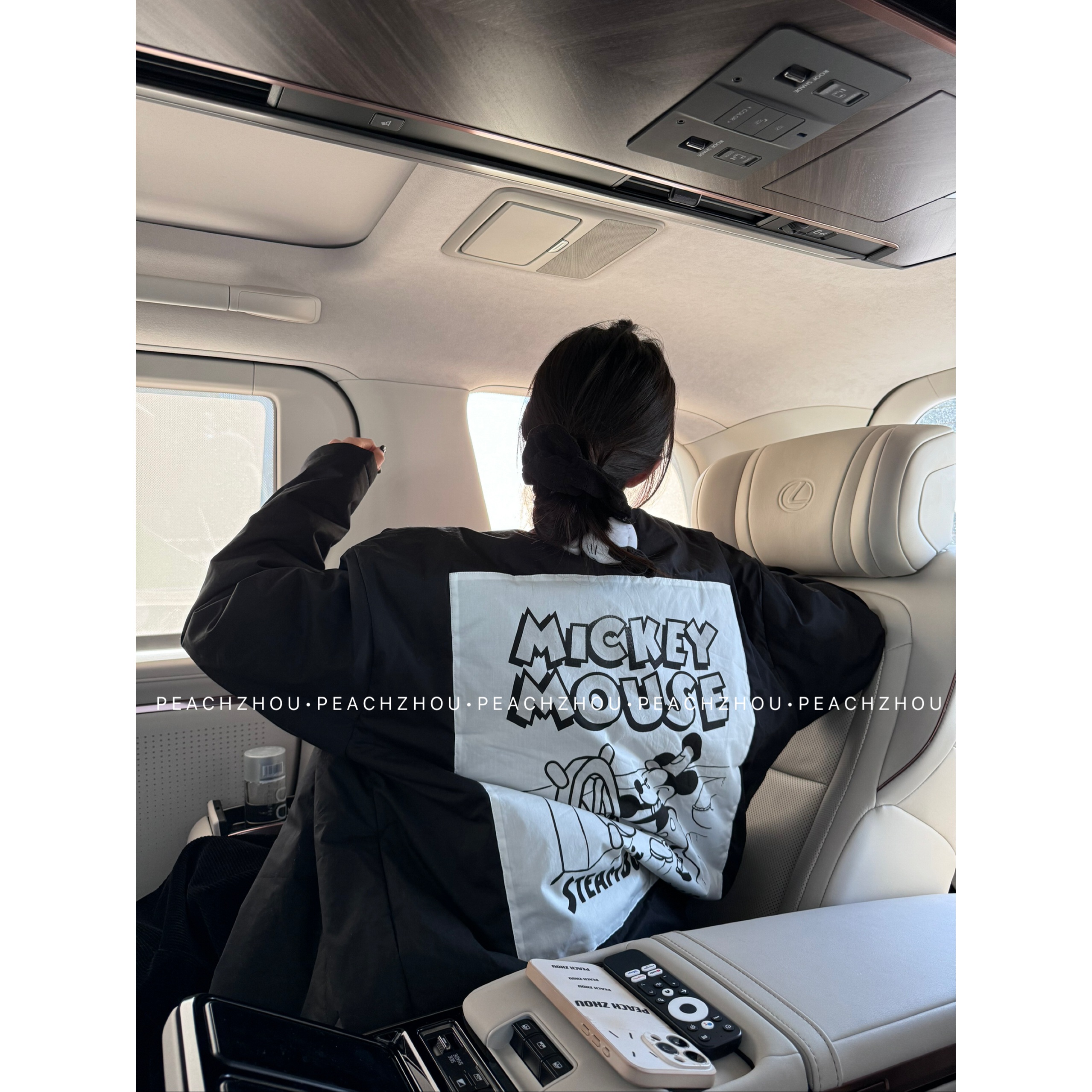 『PEACHZHOU』米鼠插画贴布宽松圆领廓形外套休闲百搭减龄中性棉服