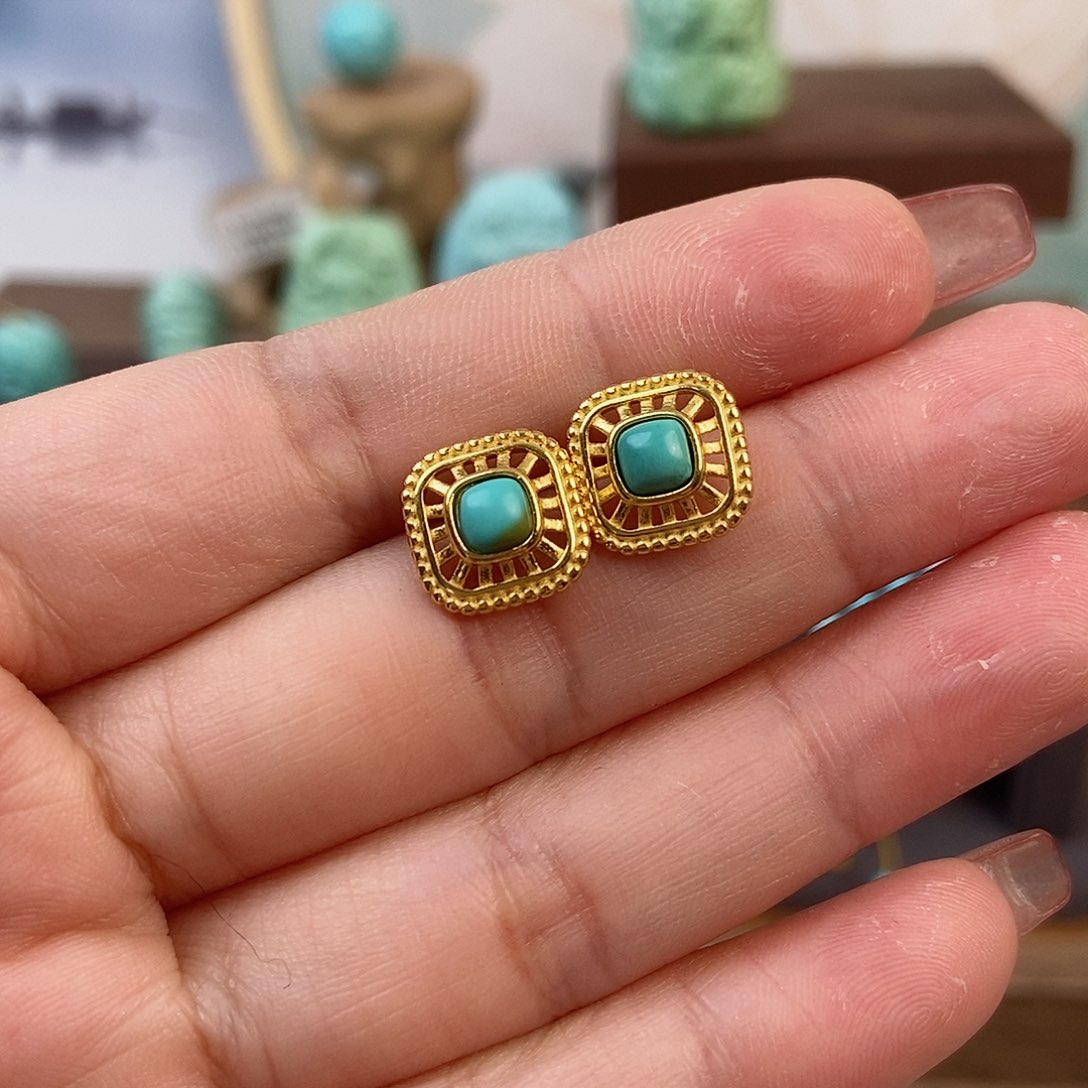 绿松石雕刻银S925镶嵌