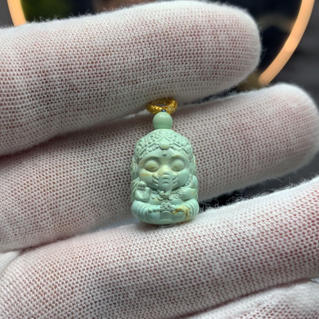 绿松石挂件未镶嵌