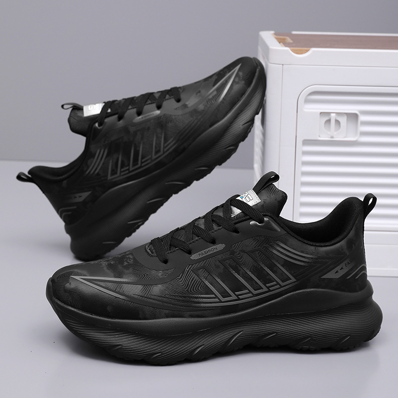 特大码45-48男鞋秋冬皮面防水运动休闲鞋减震百搭跑步鞋保暖超轻