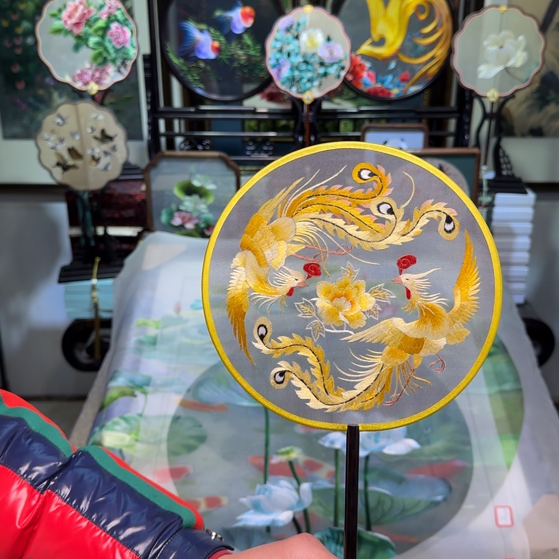 刺绣刺绣工艺精湛