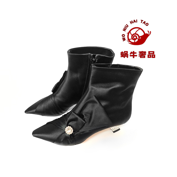 全新未使用 Roger Vivier/罗杰·维威耶 Rv尖头缎面蝴蝶结短靴