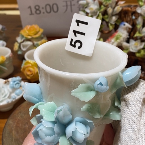 干净利落咯哦咯啦啦噜啦啦啦