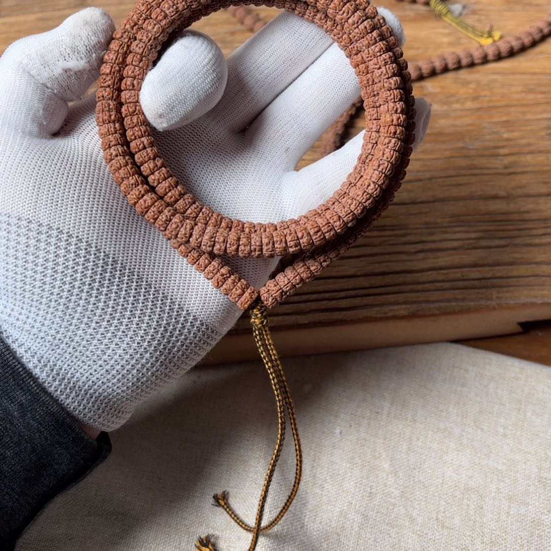 吊坠金刚菩提8.8藏切老树王