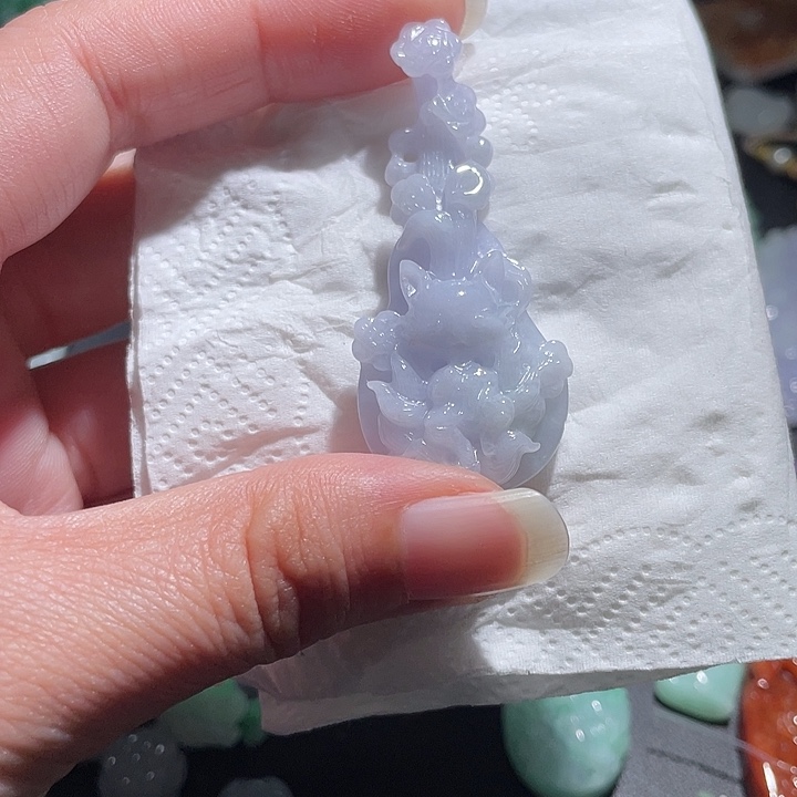 颈饰未镶嵌翡翠天
