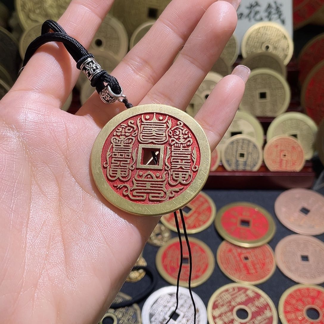 铜铜现代仿制工艺品花钱