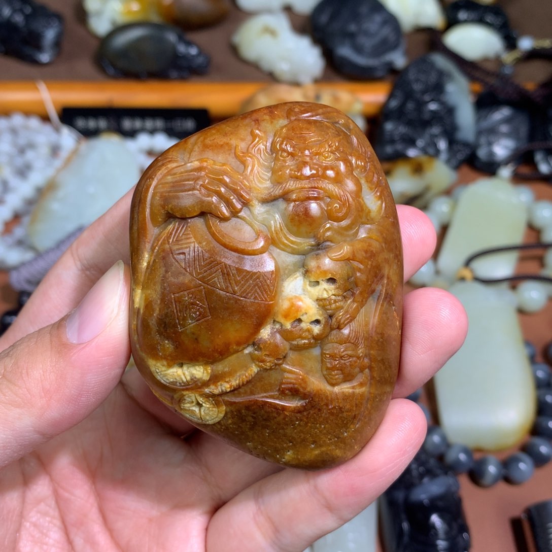 未镶嵌和田玉把件