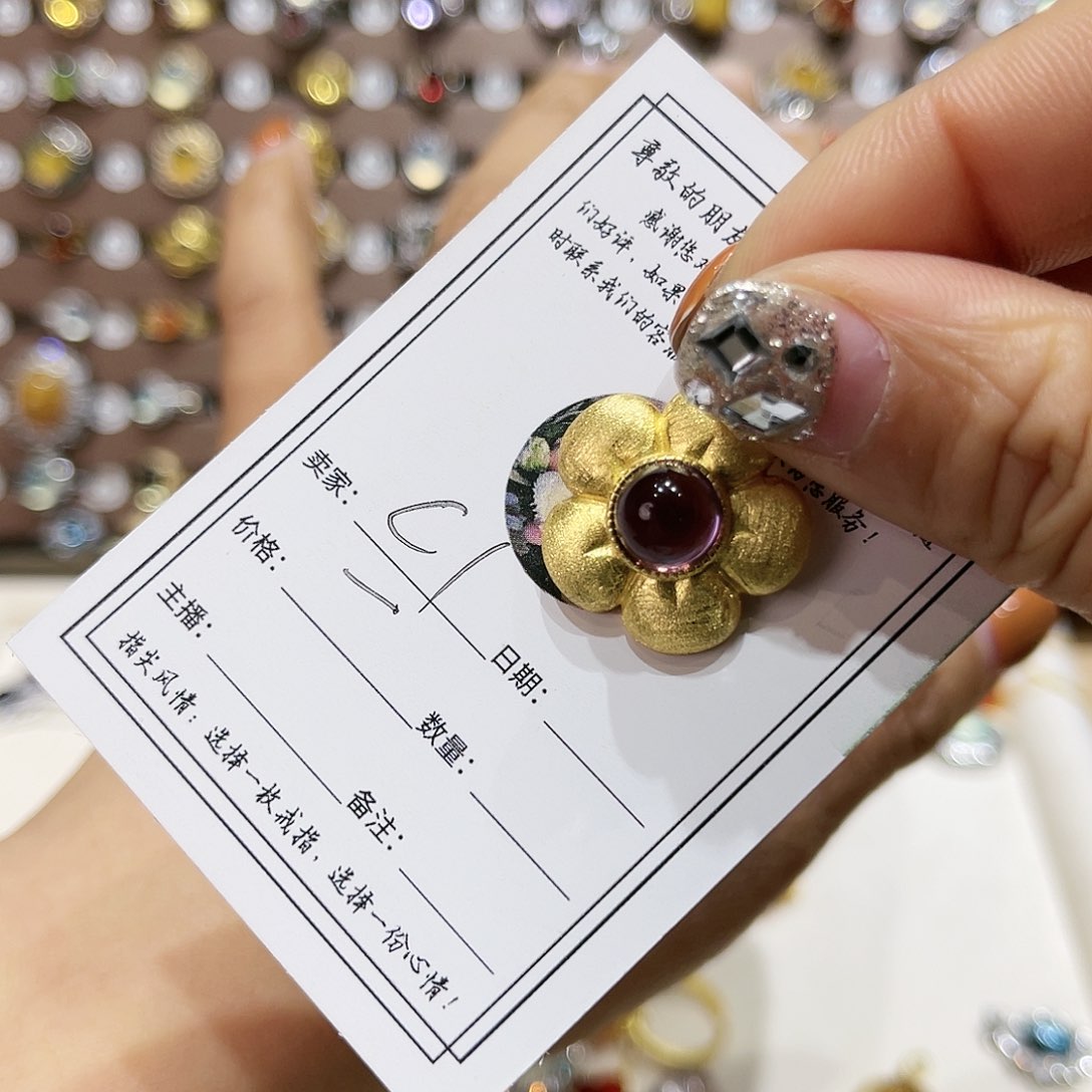 蛇纹石玉颈饰银S925镶嵌吊坠