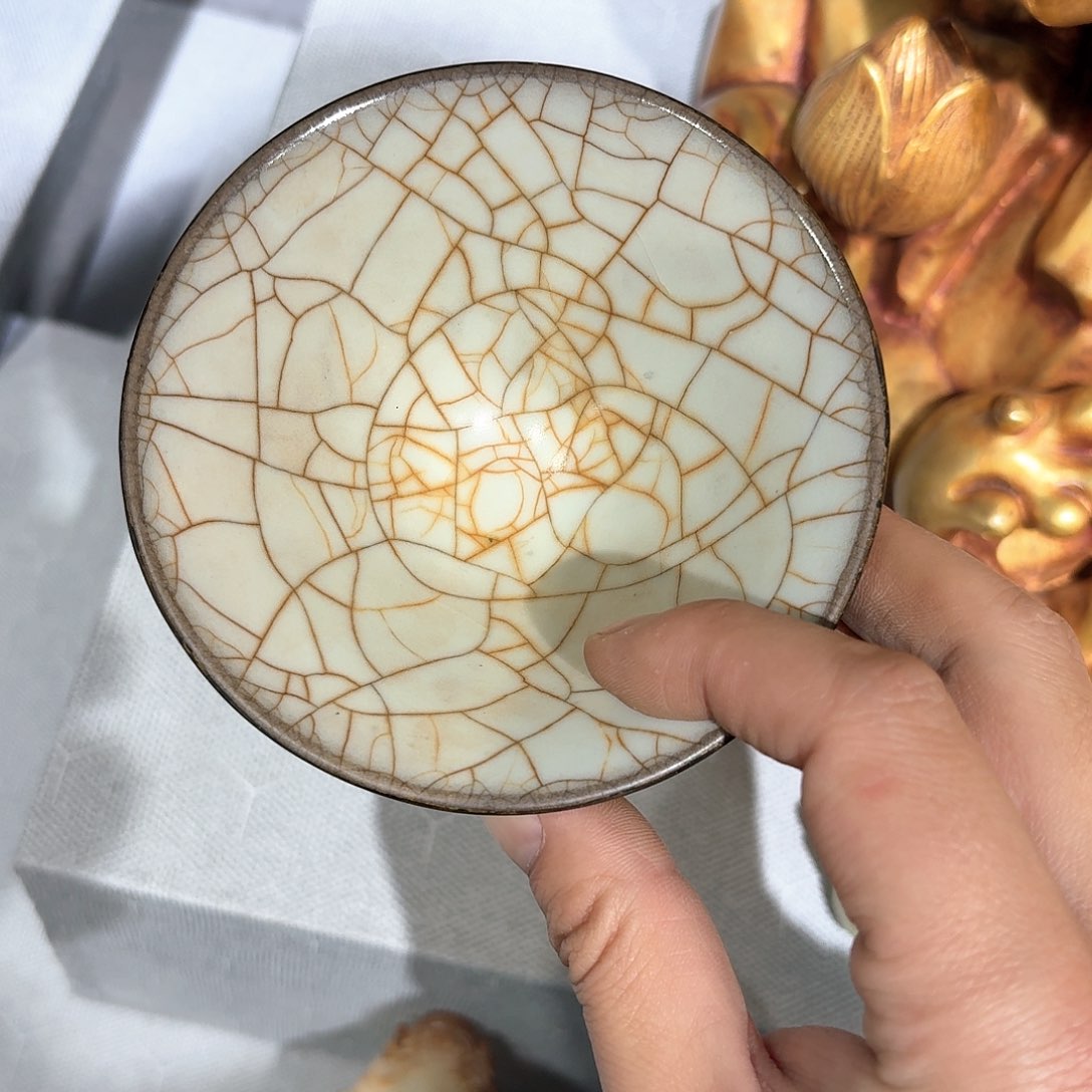 瓷片他斤斤计较来噜啦啦啦咯摸摸哦哦