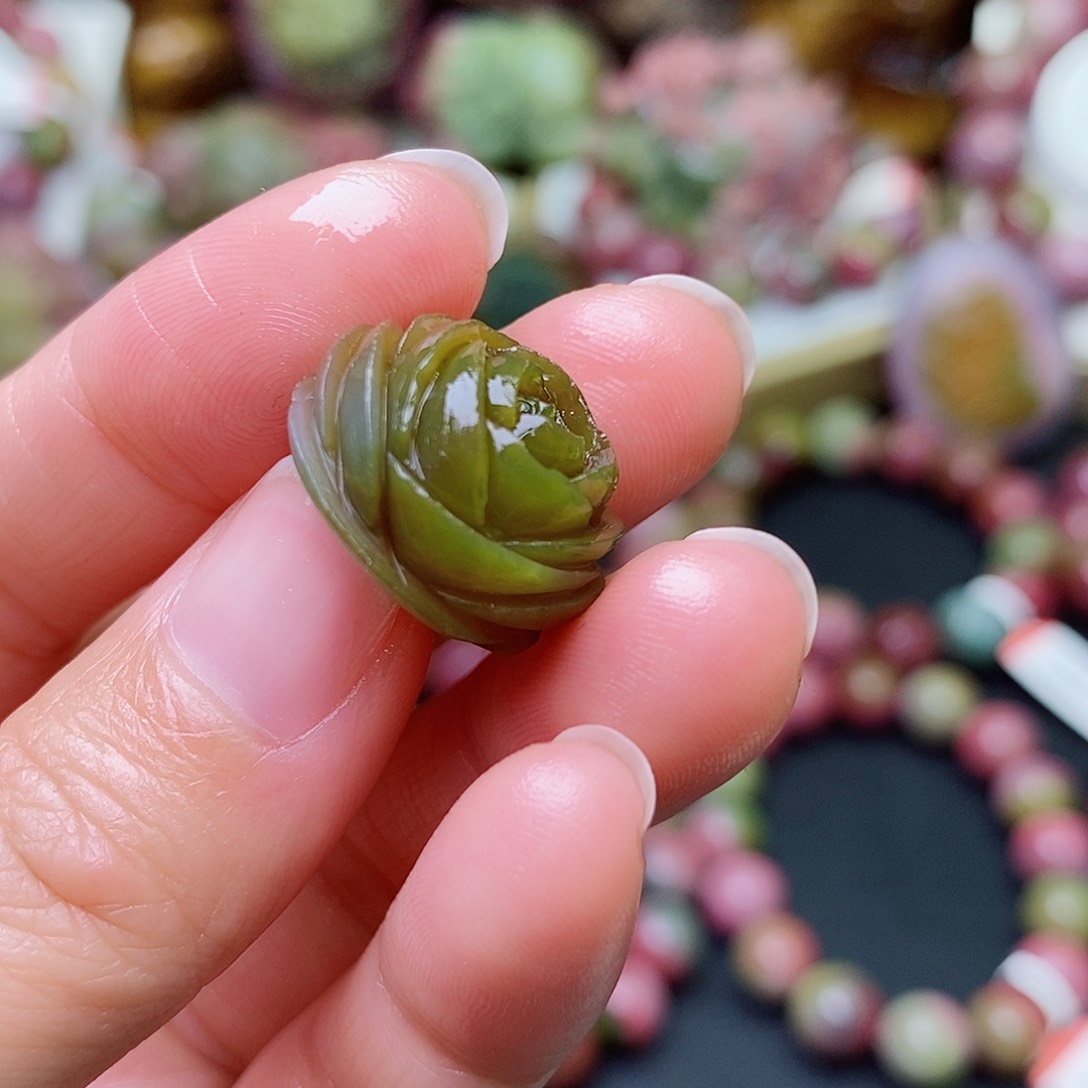 玛瑙/玉髓珠宝奇石未镶嵌盐源玛瑙定制