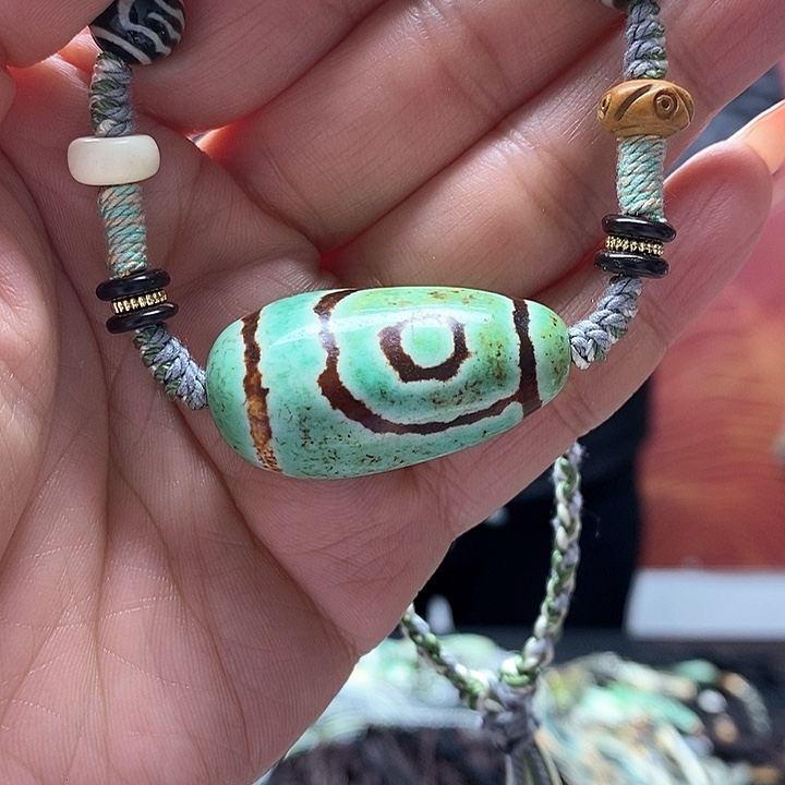 玛瑙/玉髓颈饰合金