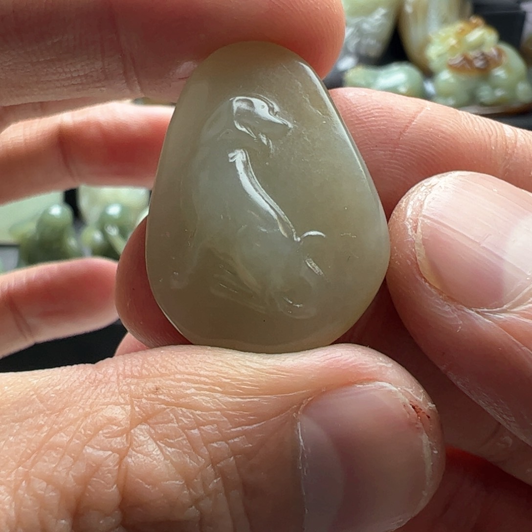 和田玉挂件未镶嵌