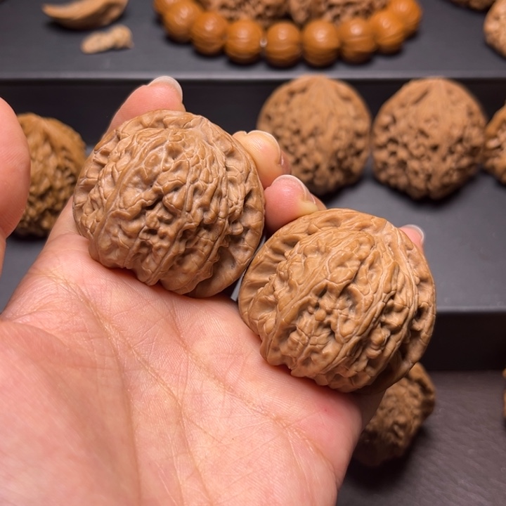 核桃手串/手链C***e白狮子40